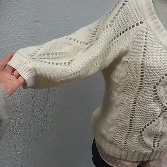 Off White Knit Spring Sweater by DEPT - Picture 3 of 8